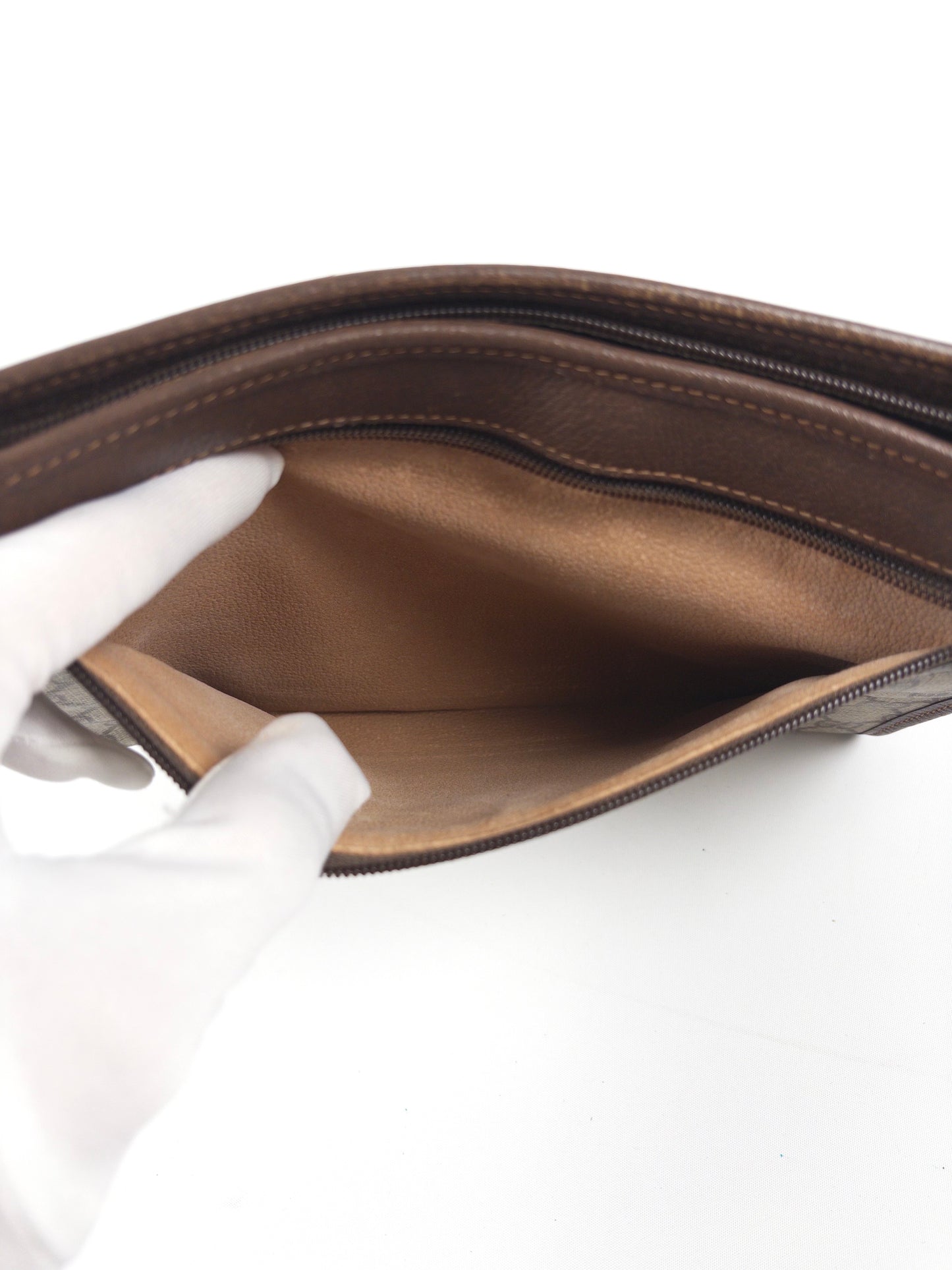 Gucci GG Clutch