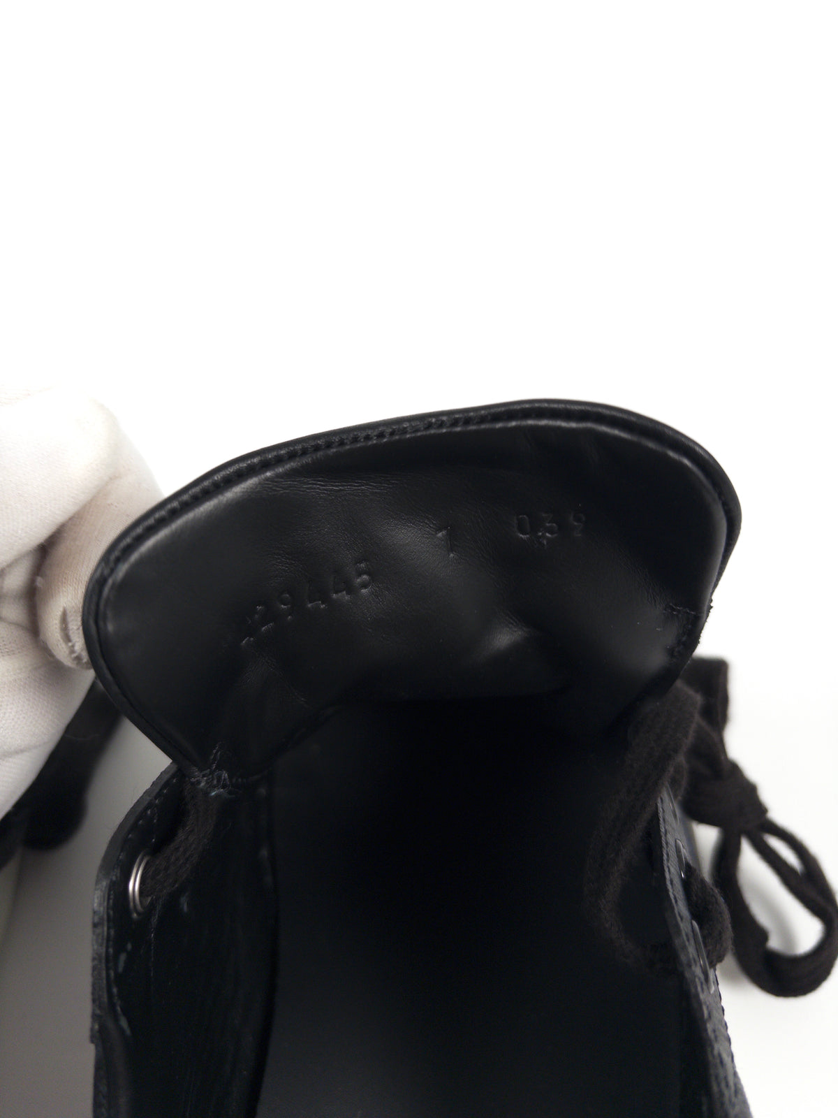 Gucci GG Supreme sneakers (EU 42)