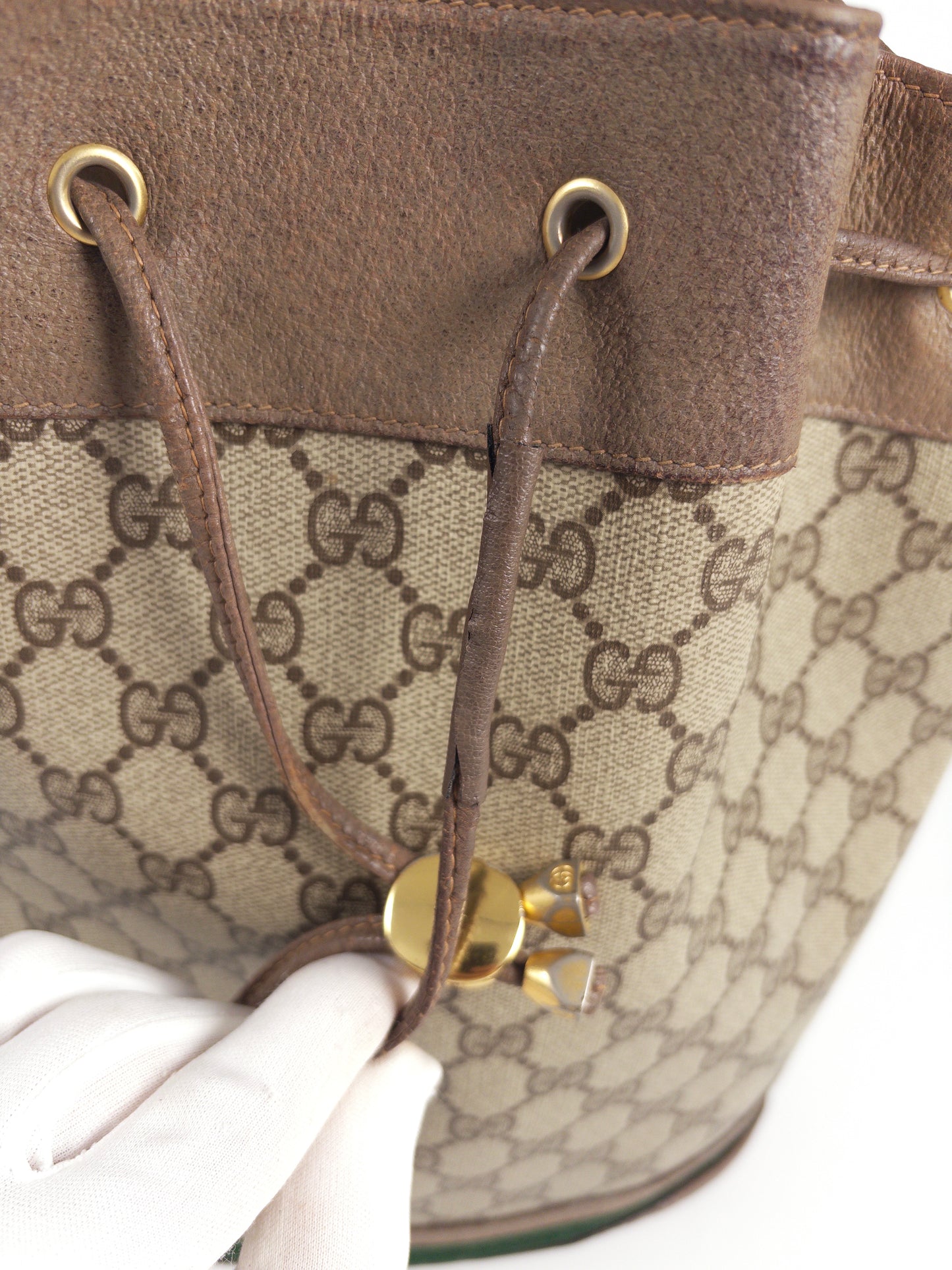 Gucci Sherry Lining Bucket Bag
