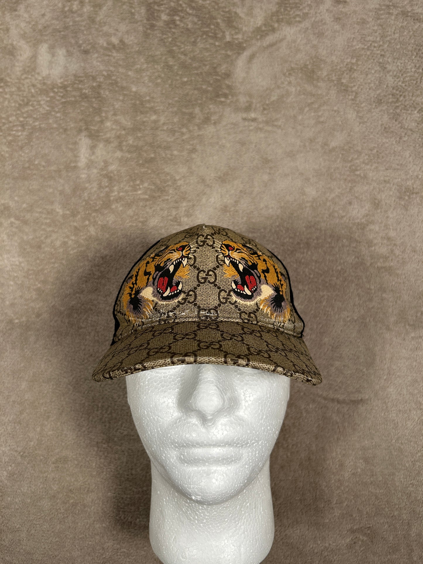 Gucci GG Tiger Cap