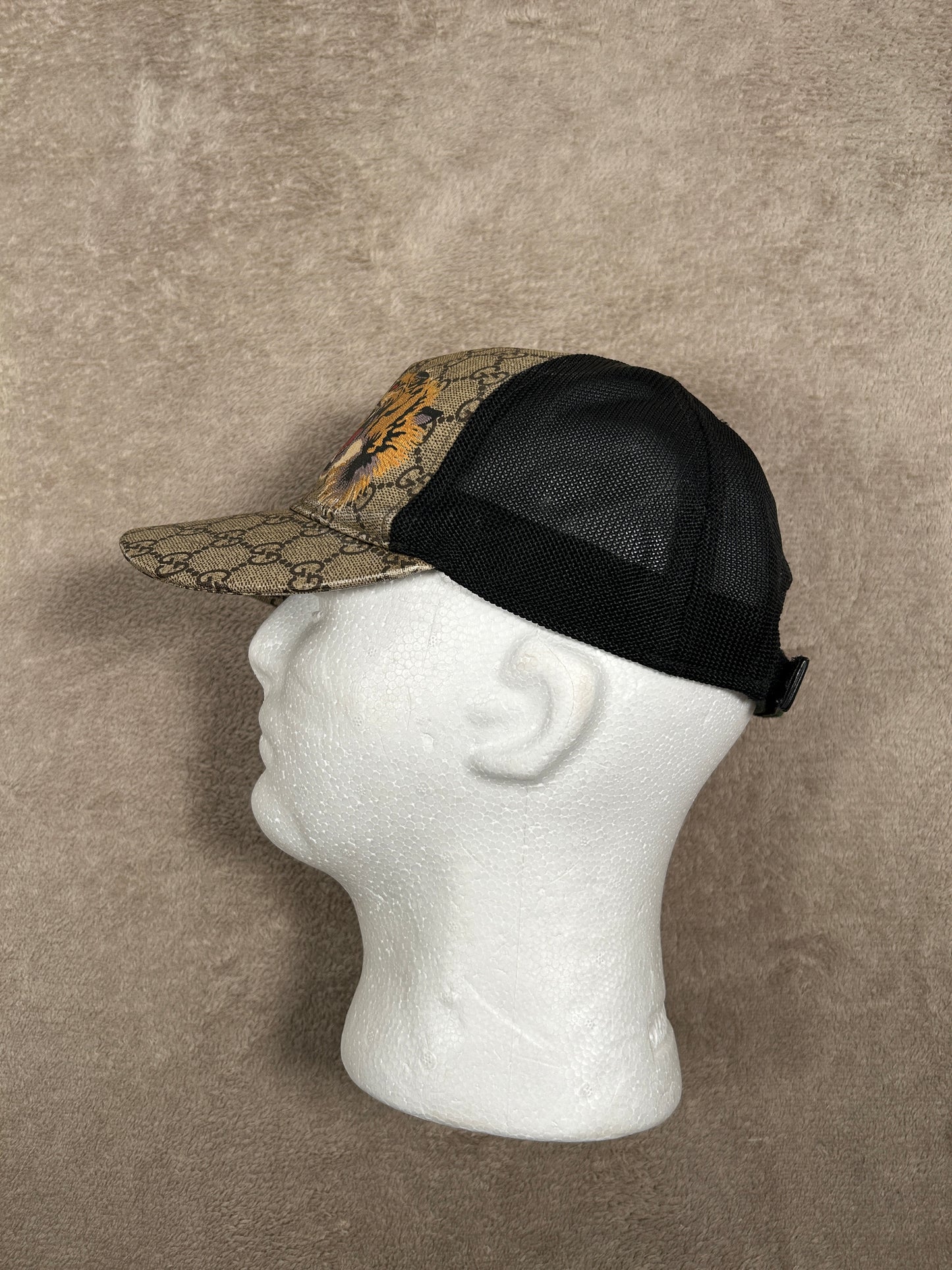 Gucci GG Tiger Cap