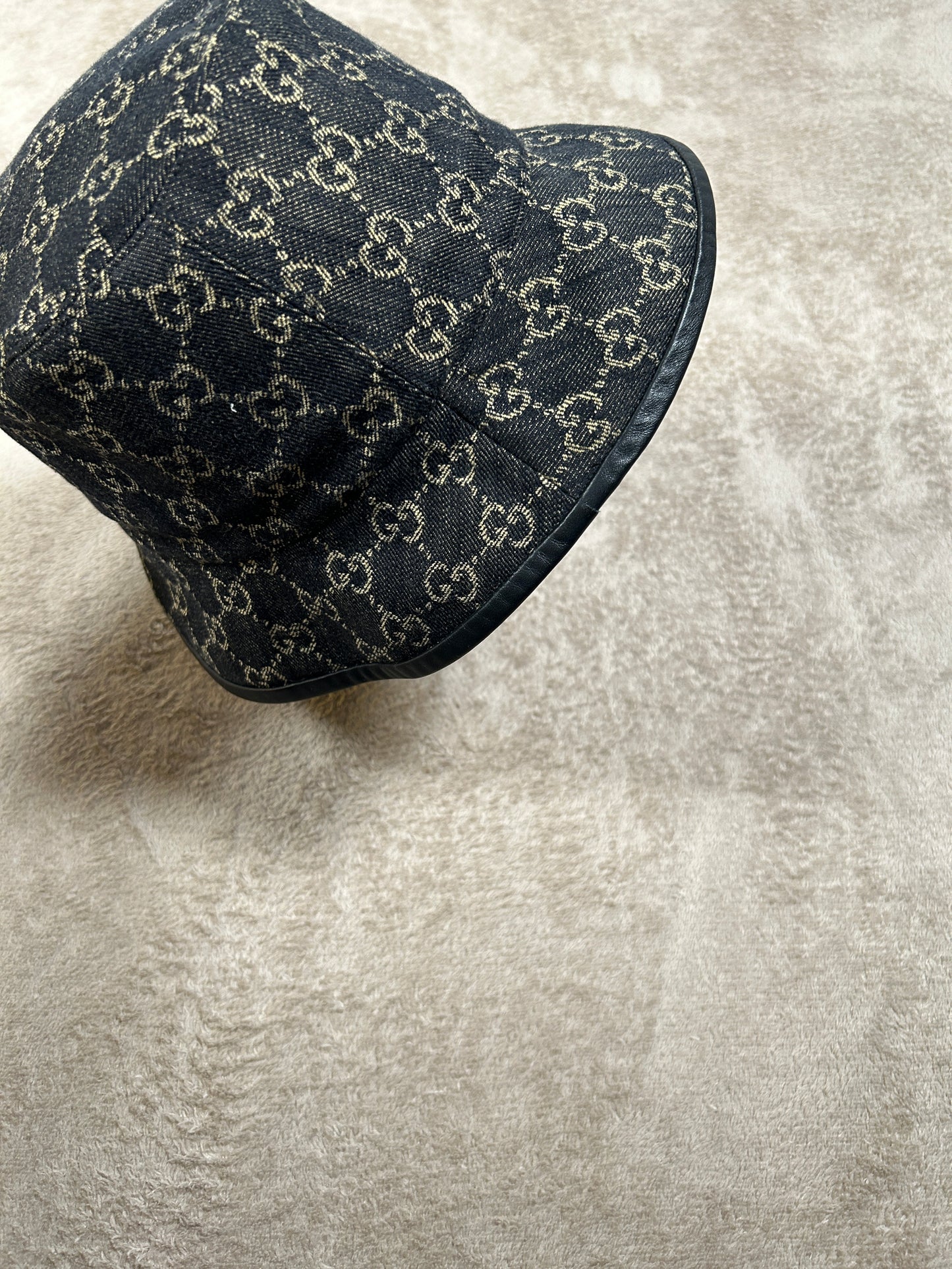 NEW Gucci GG Bucket Hat