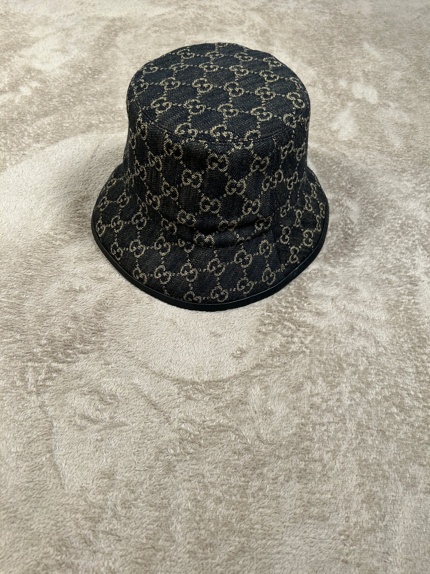 NEW Gucci GG Bucket Hat