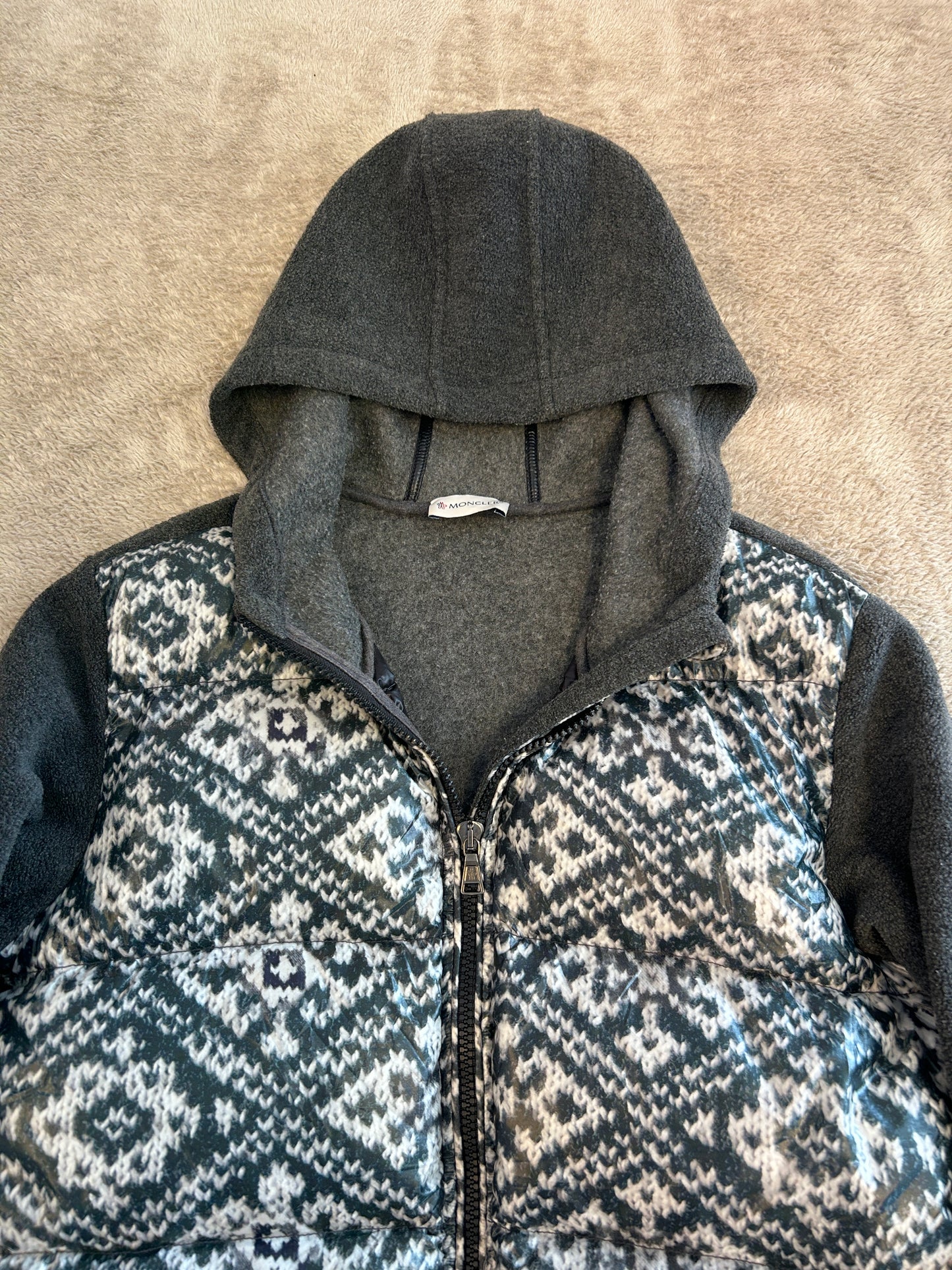 Moncler Kids Patterned Down Cardigan