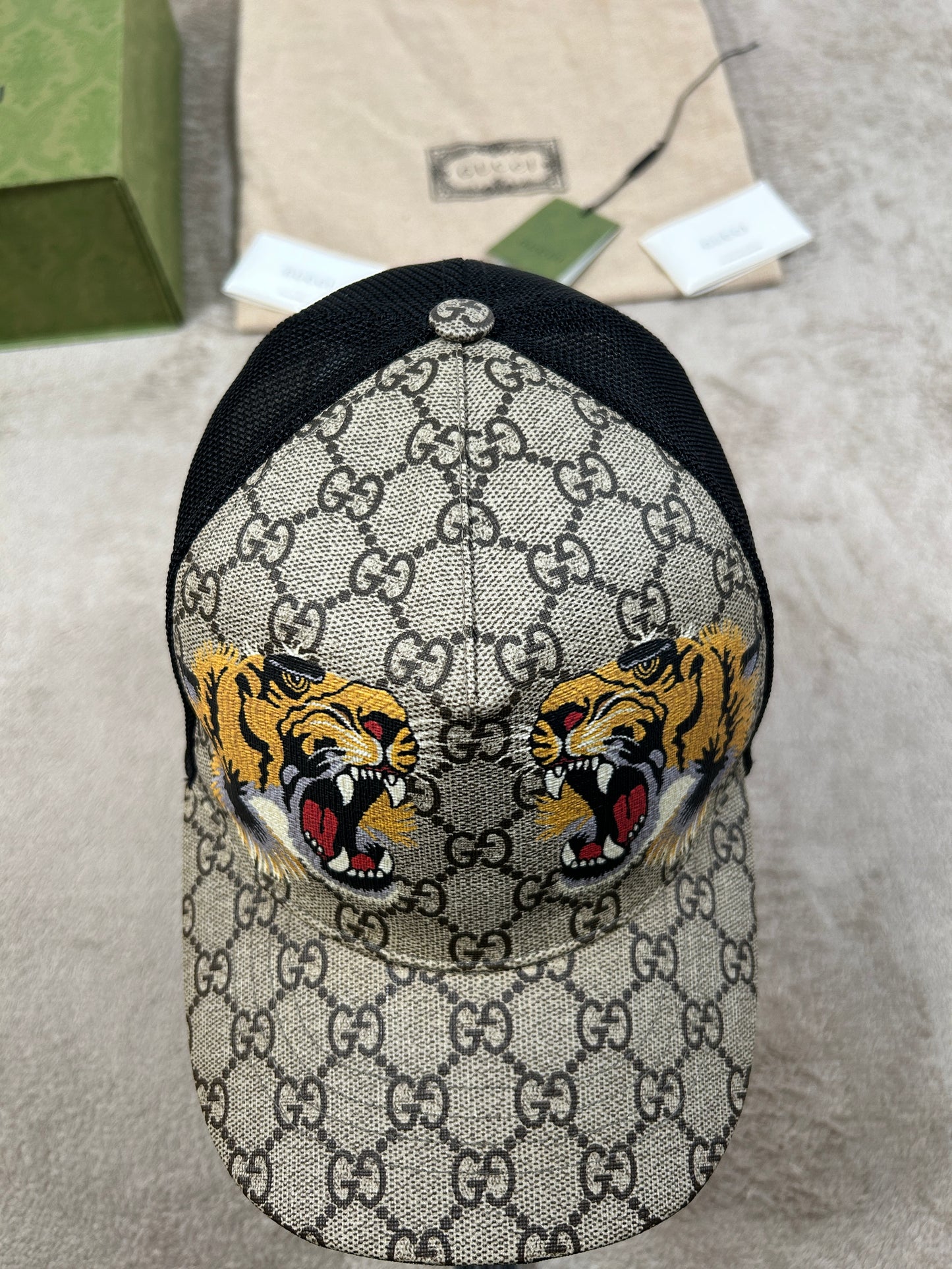 Gucci GG Tiger Cap