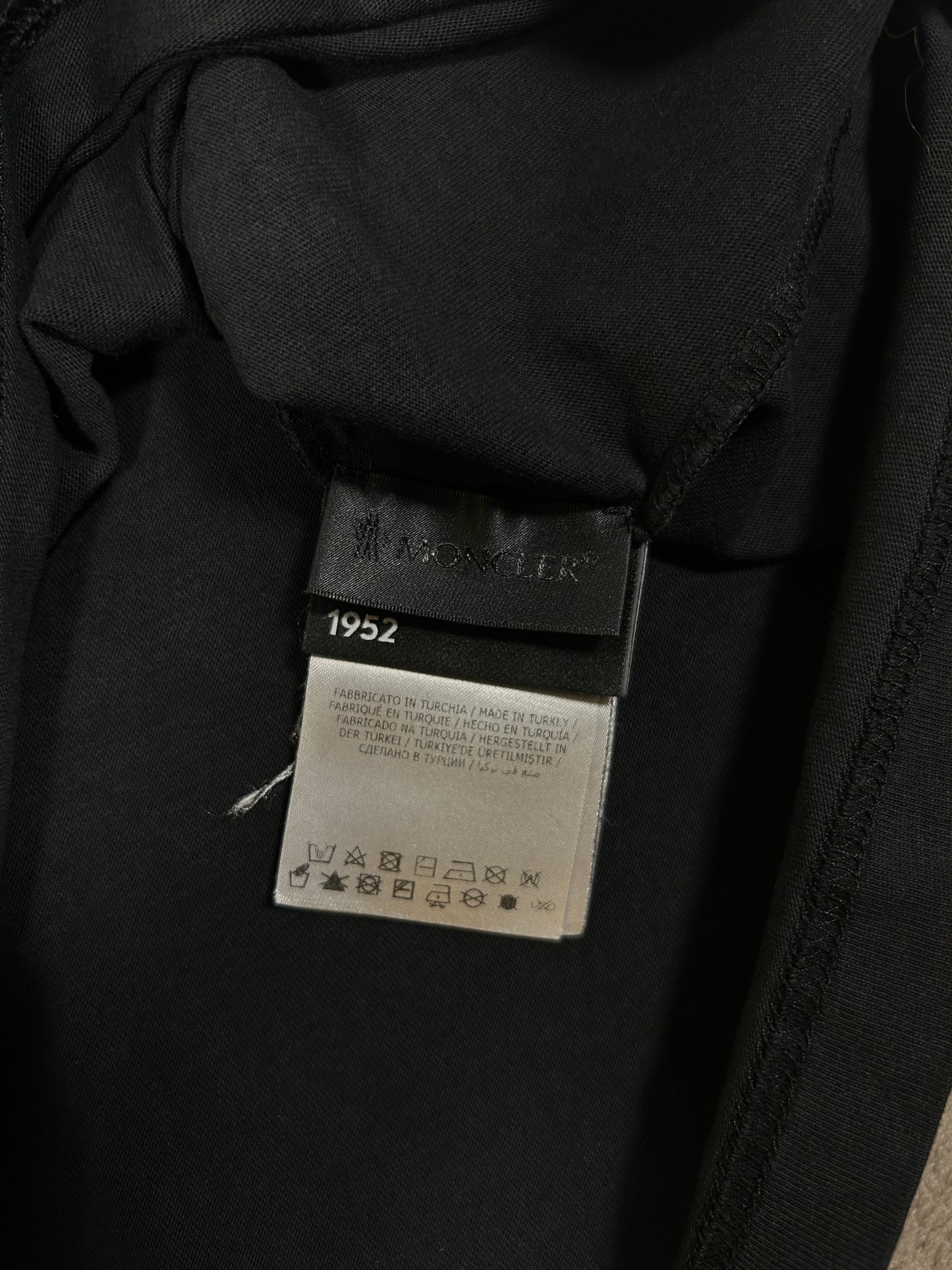 Moncler Longsleeve T-Shirt