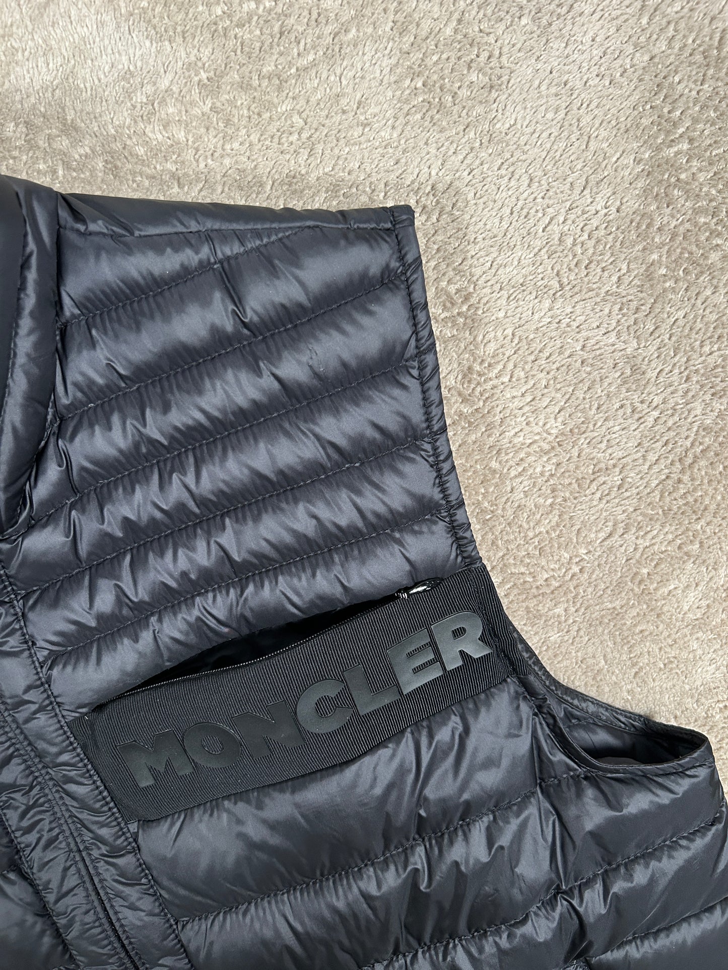 Moncler Roussillon Vest
