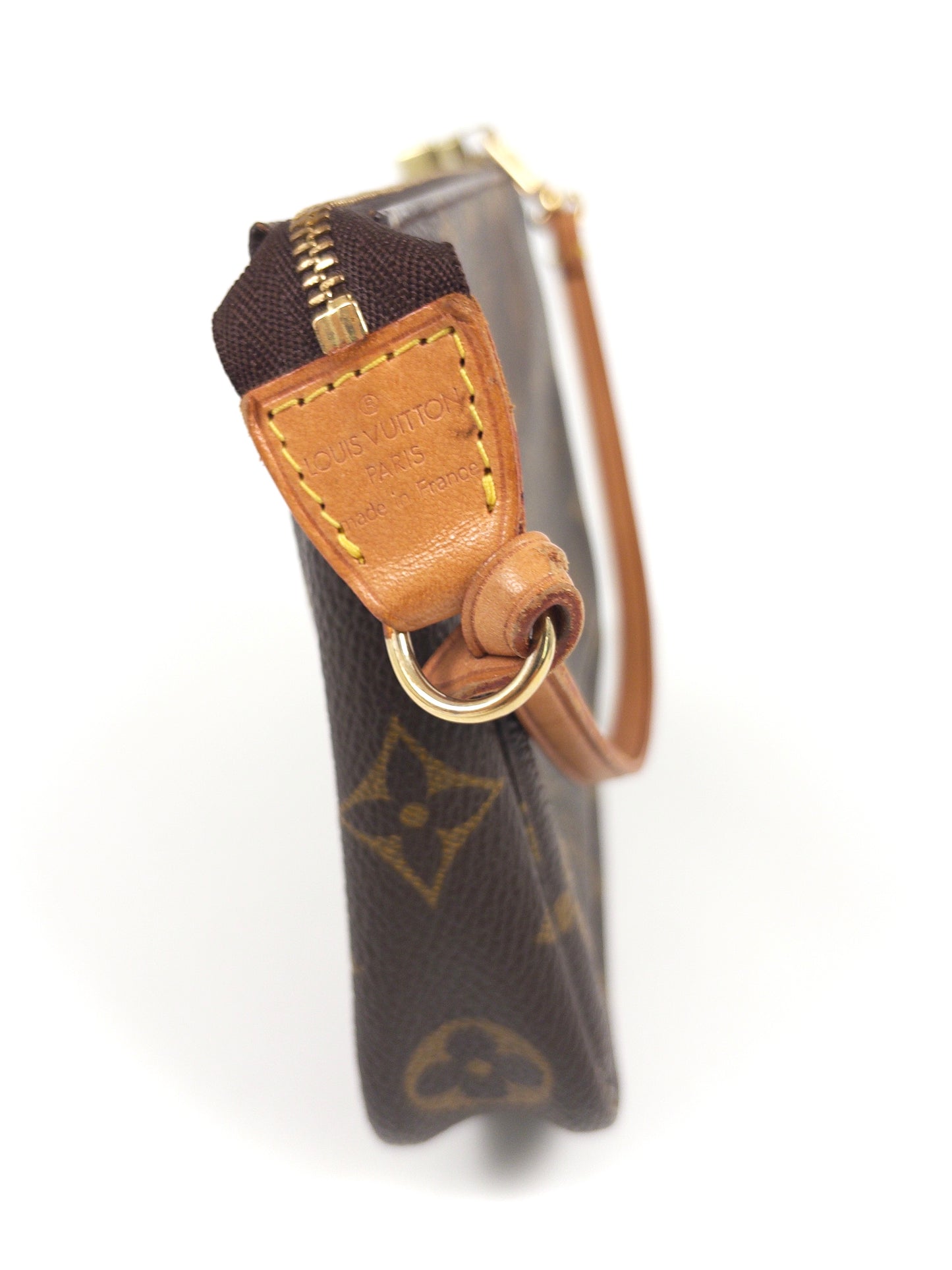 LOUIS VUITTON POCHETTE ACCESSOIRES