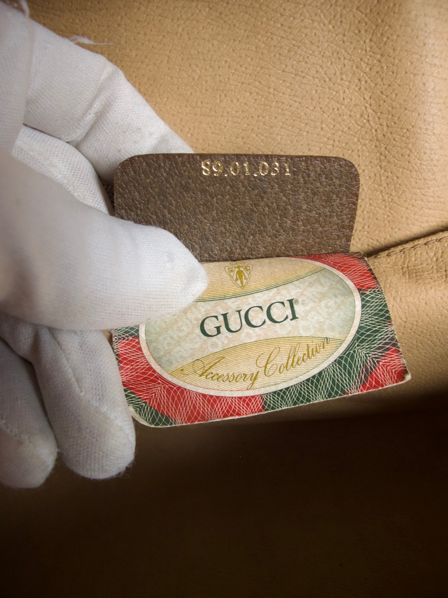 Gucci GG Supreme Clutch Bag