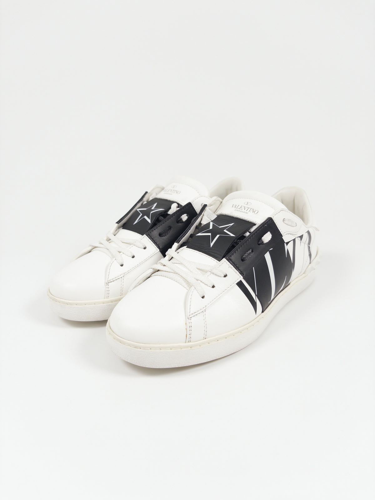 Valentino Open Star Sneakers (EU 42)