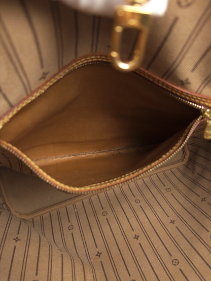 Louis Vuitton Neverfull MM Monogram
