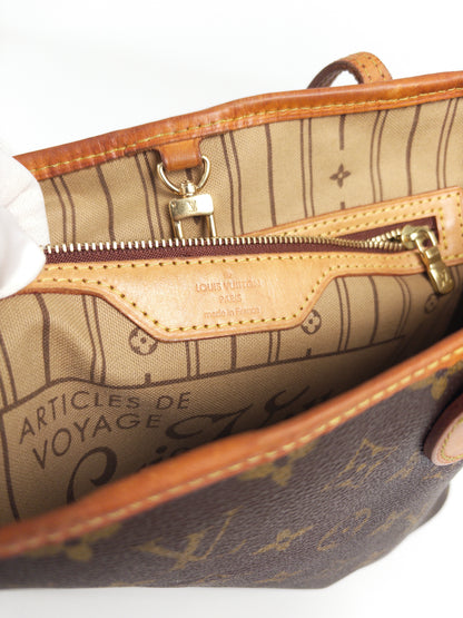 Louis Vuitton Neverfull PM