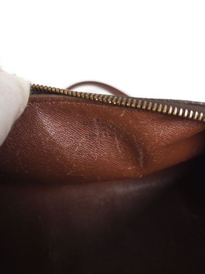 Louis Vuitton Papillon 26