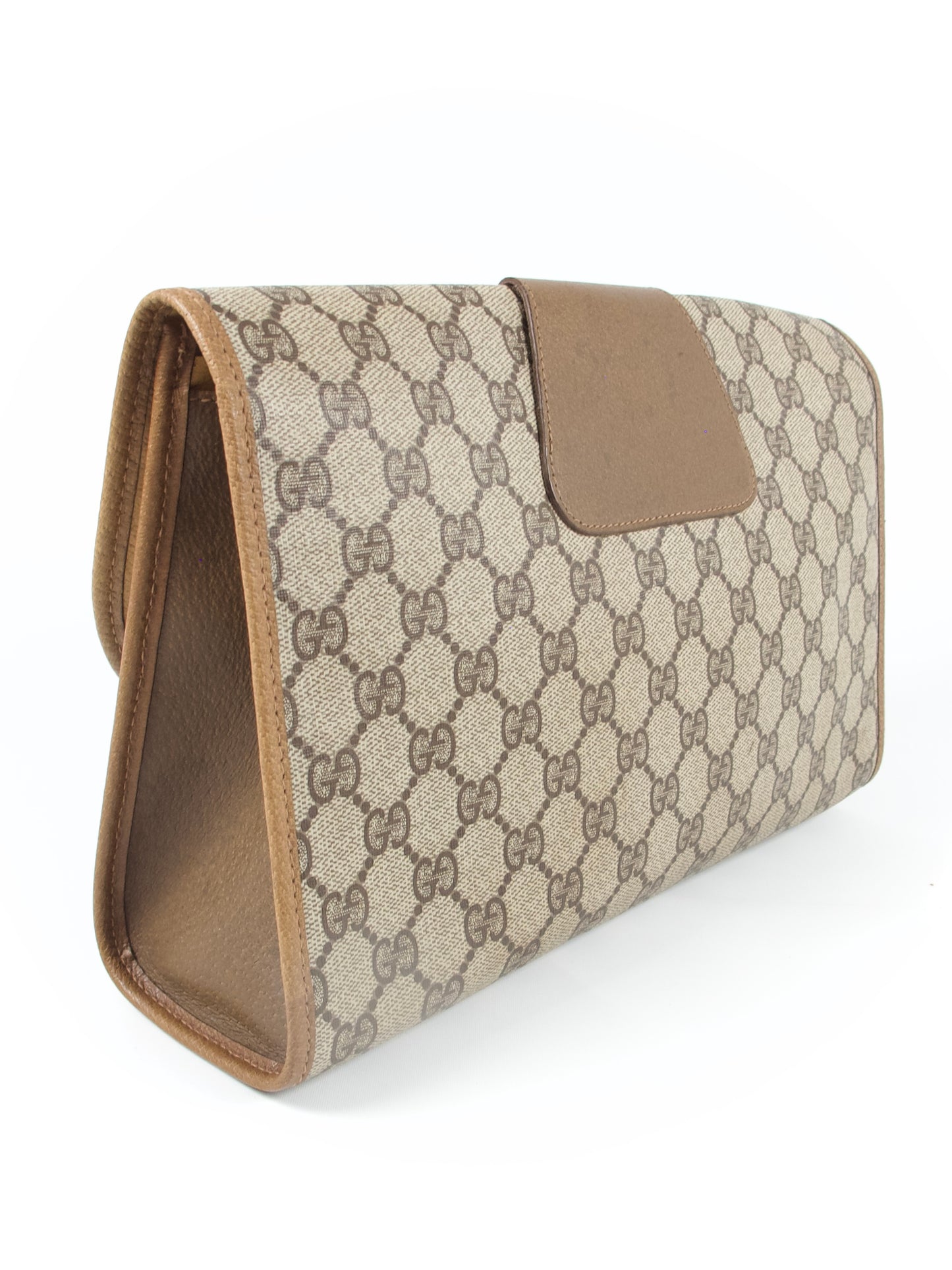Gucci GG Supreme Clutch Bag