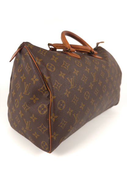 Louis Vuitton Speedy 35