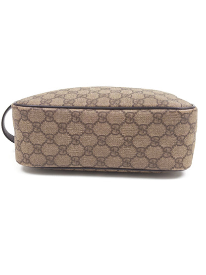 Gucci GG Supreme Clutch