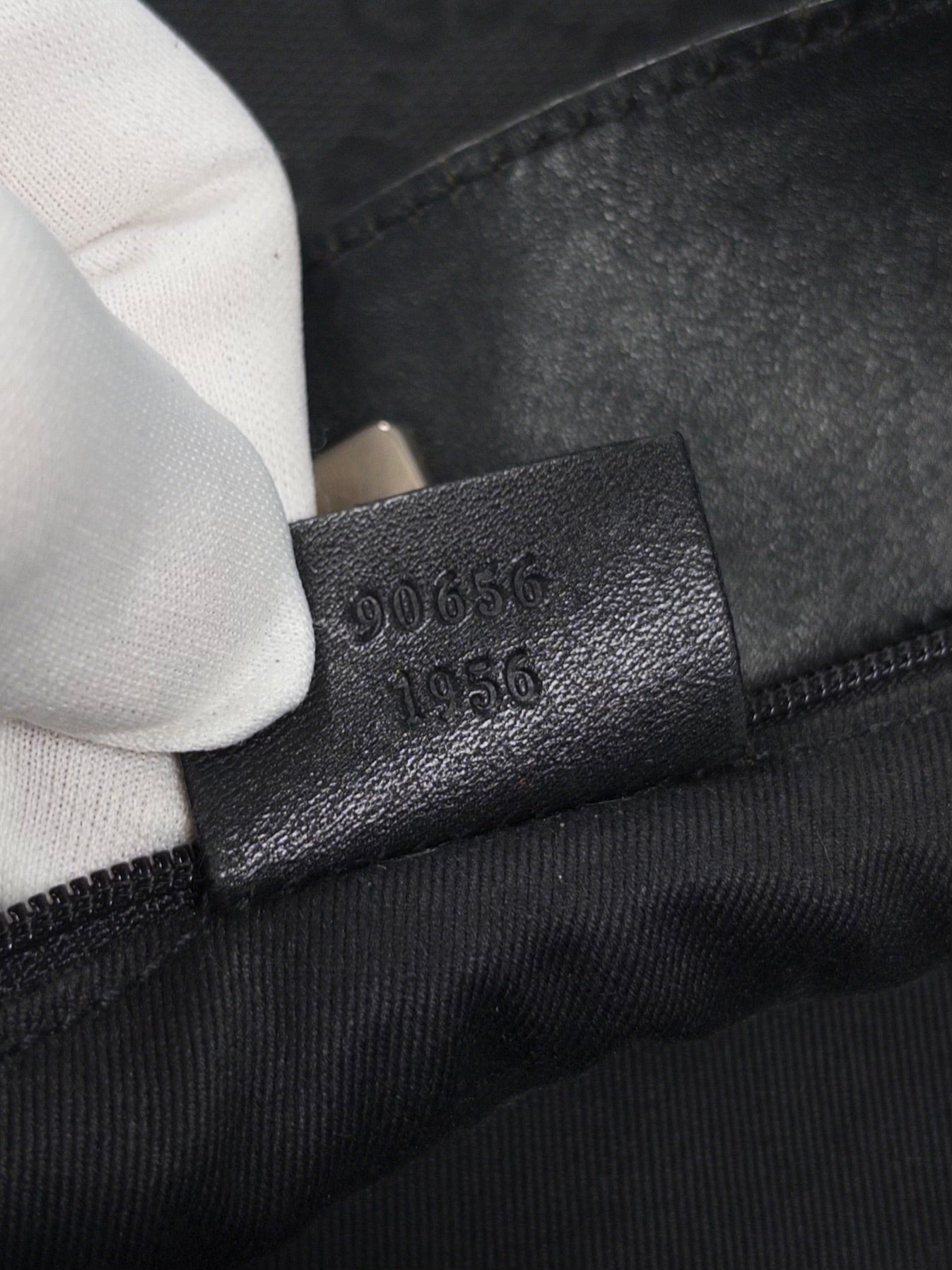 Gucci GG Canvas Messenger Bag