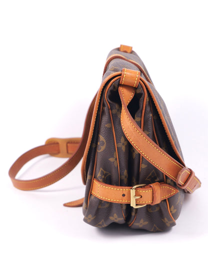 Louis Vuitton Saumur 30