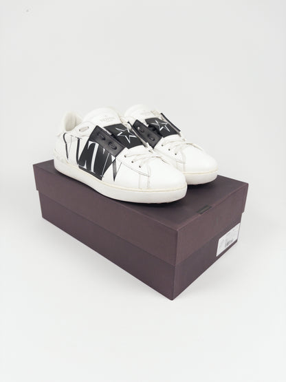 Valentino Open Star Sneakers (EU 42)