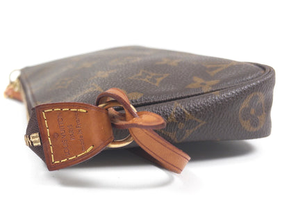 Louis Vuitton Pochette