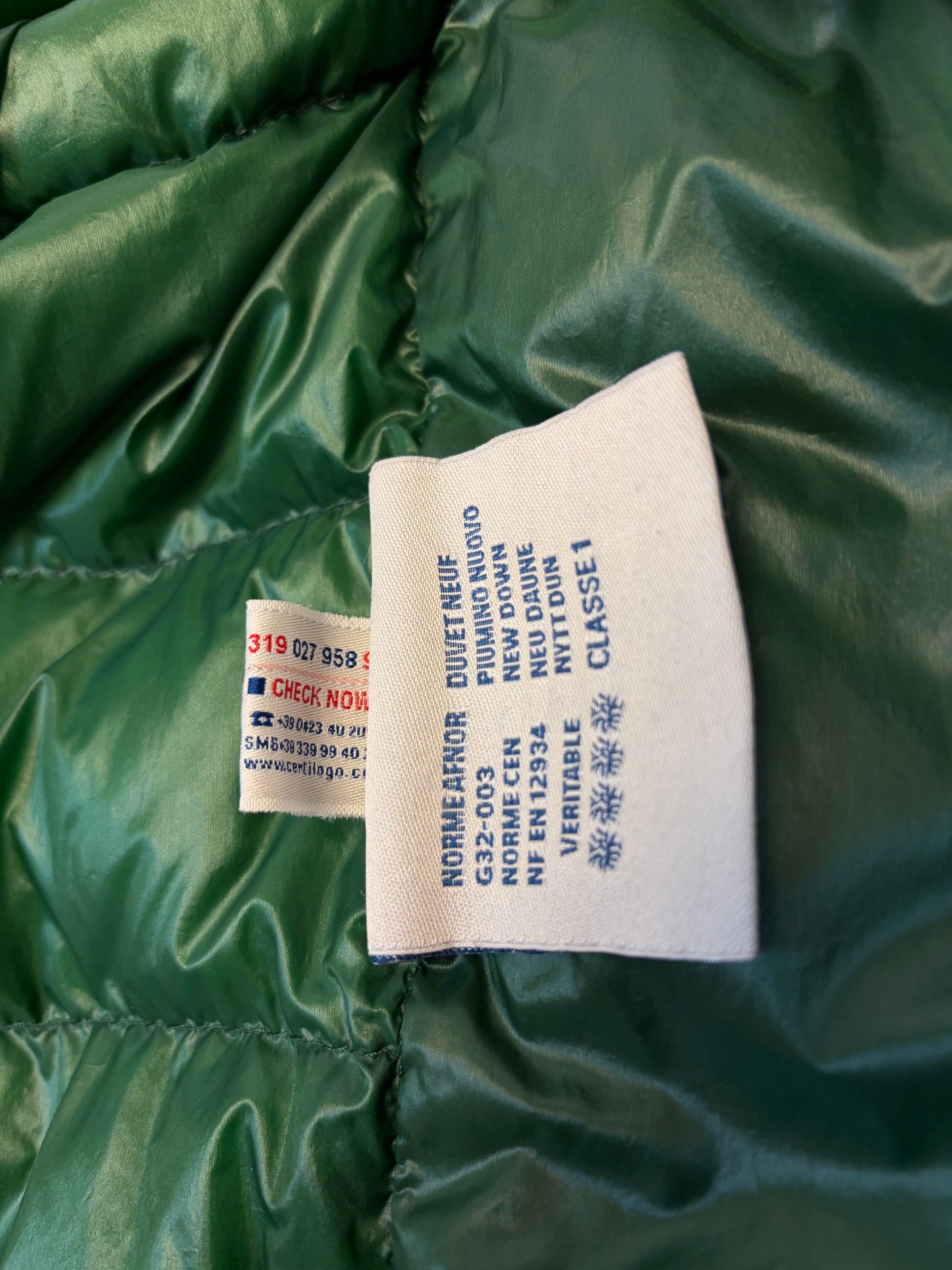 Moncler Gui Vest (Fits M)