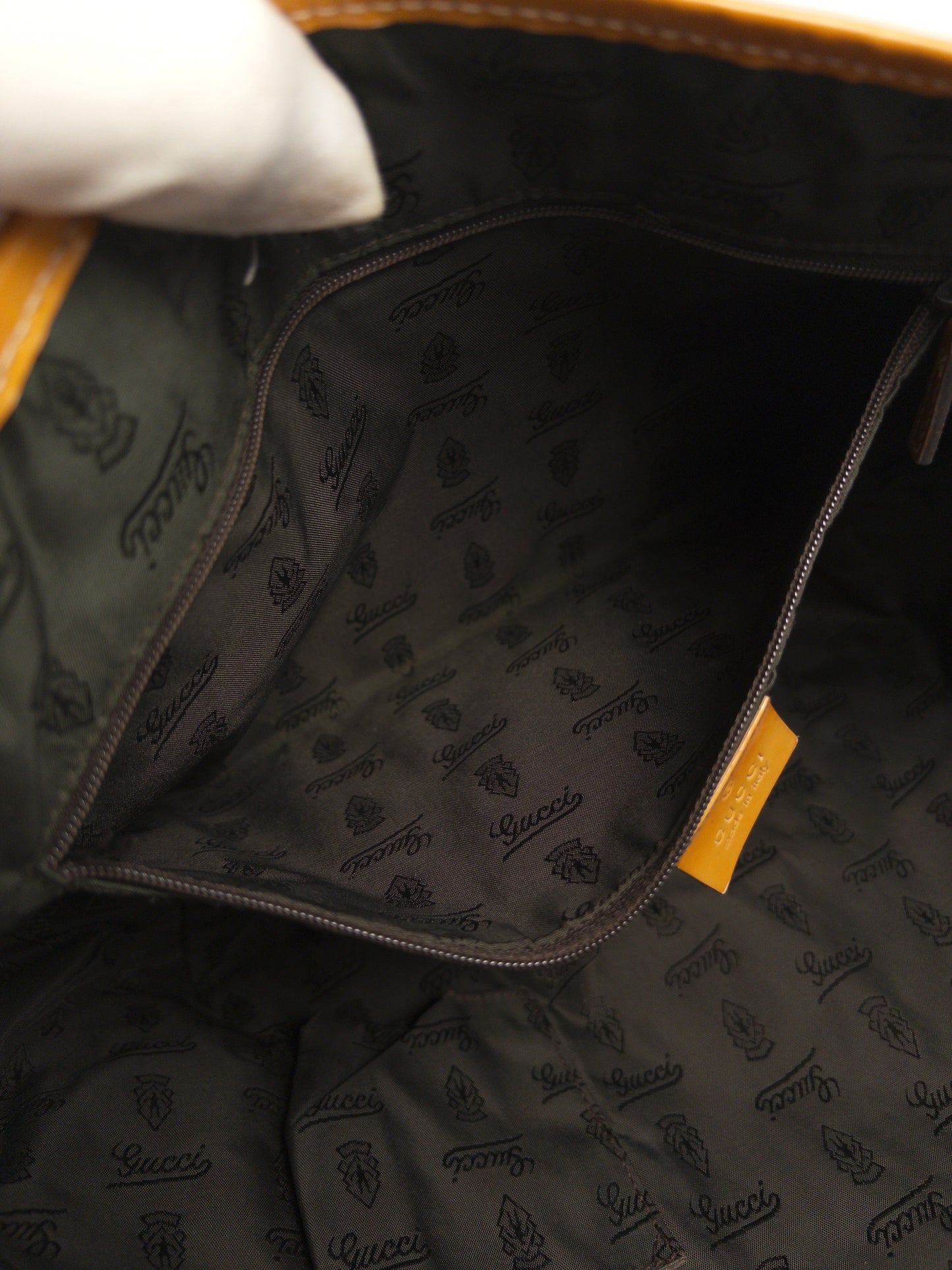Gucci GG Canvas Jolly