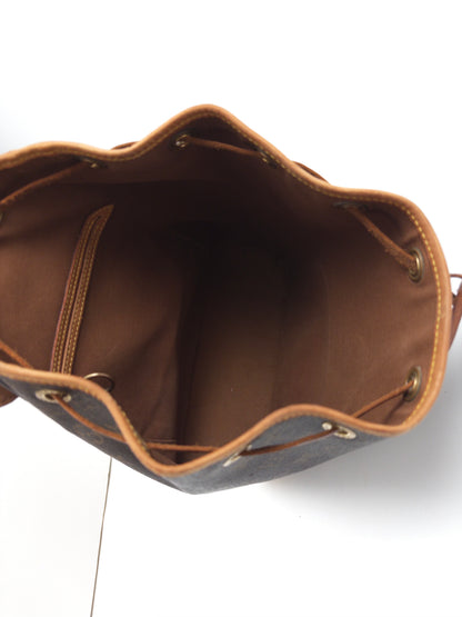 Louis Vuitton Montsouris MM