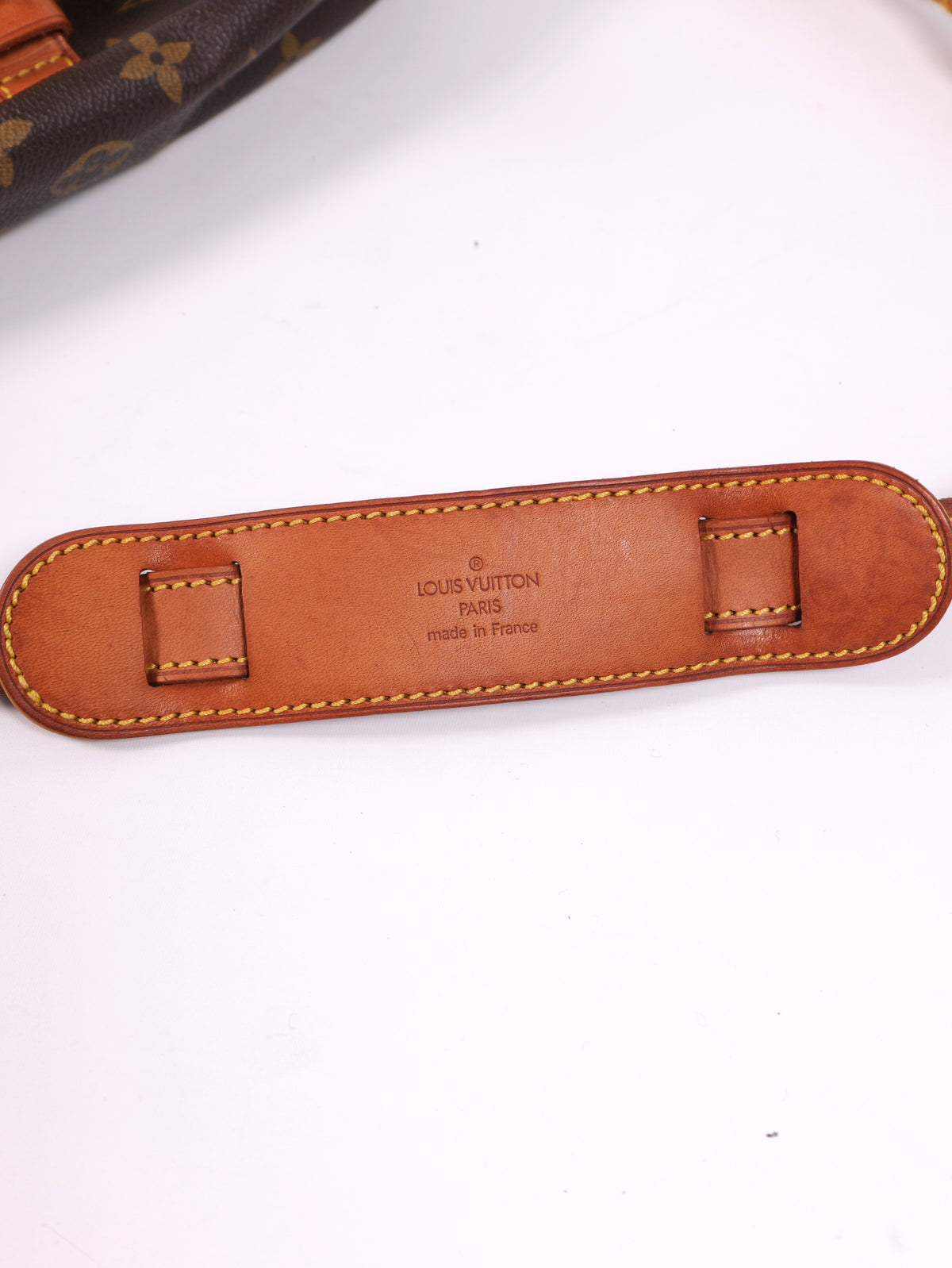 Louis Vuitton Saumur 30