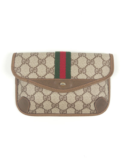 Gucci GG Supreme Clutch