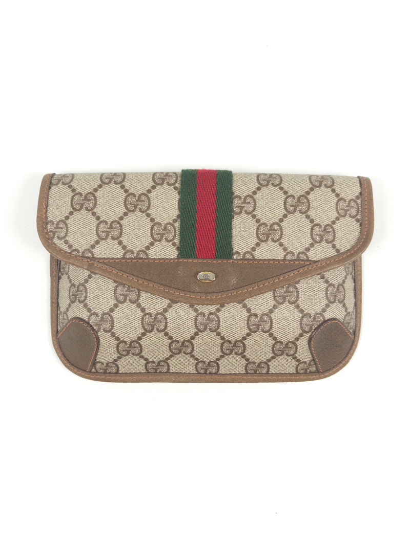 Gucci GG Supreme Clutch