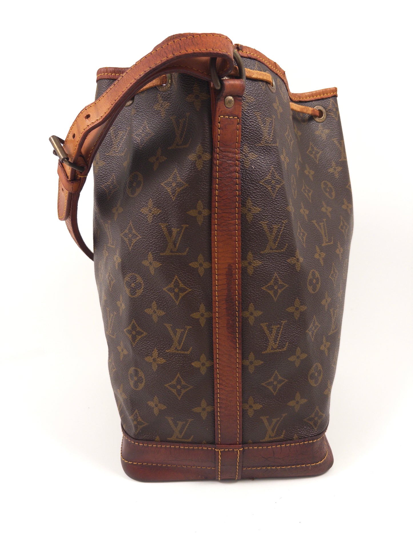 Louis Vuitton Noé Monogram shoulder bag