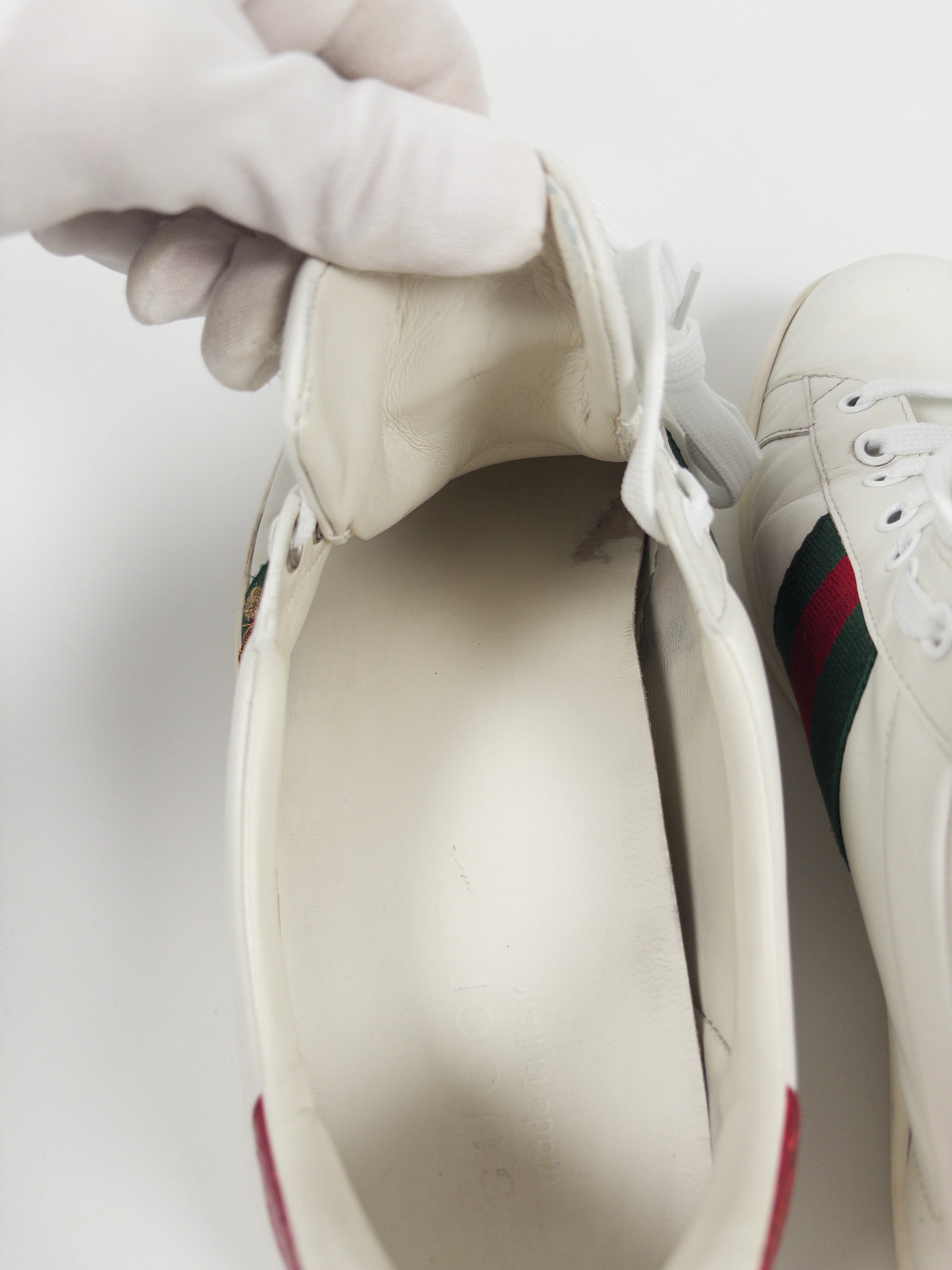 Gucci Ace Bee Sneaker (EU 44 - Wide fit)