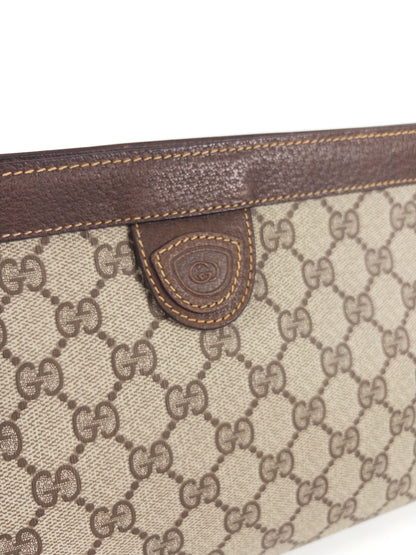 Gucci GG Supreme Clutch