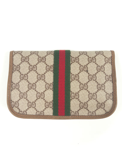 Gucci GG Supreme Clutch