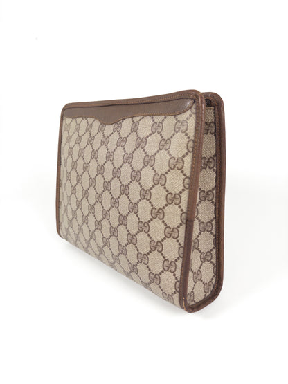 Gucci GG Supreme Clutch Bag