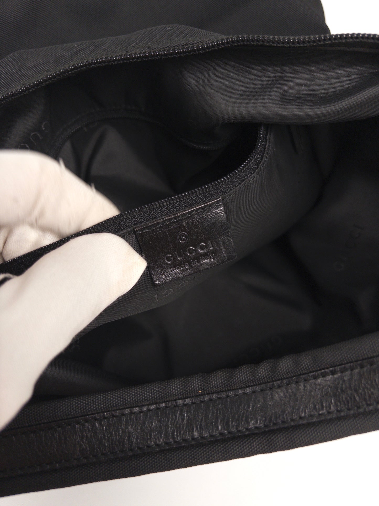 Gucci Black One-Shoulder Bag