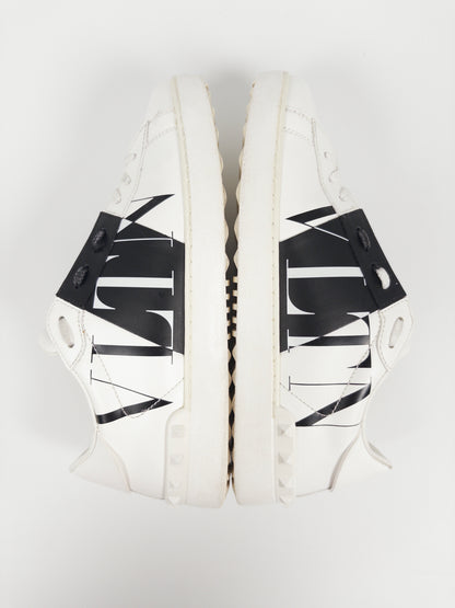 Valentino Open Star Sneakers (EU 42)