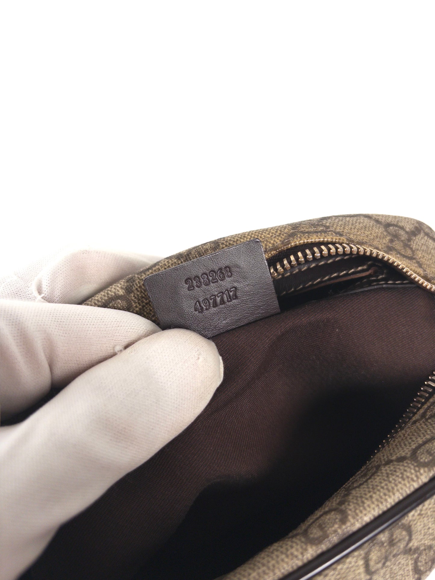 Gucci GG Supreme Shoulder Bag