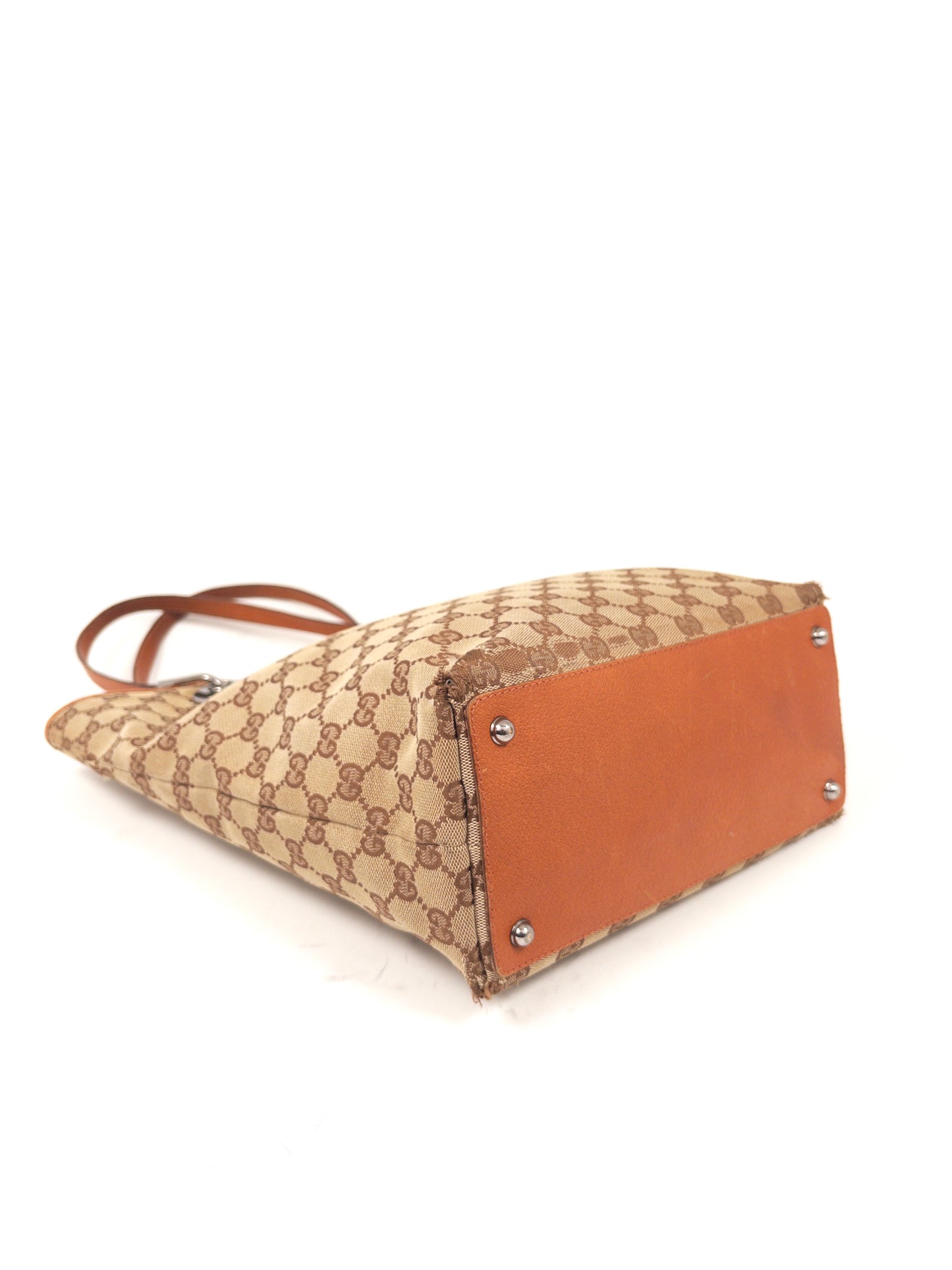 Gucci GG Canvas Medium Tote Bag