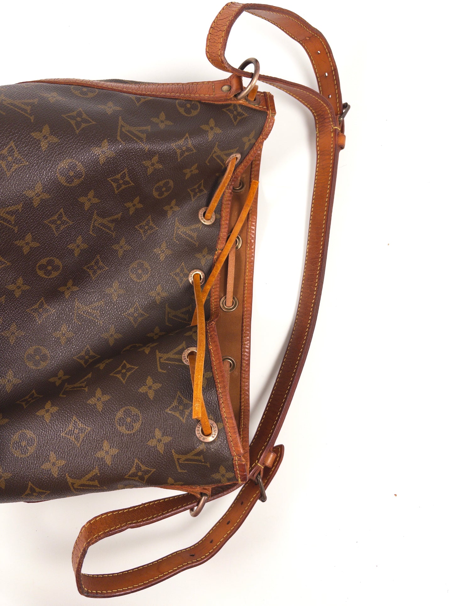 Louis Vuitton Noe Petit