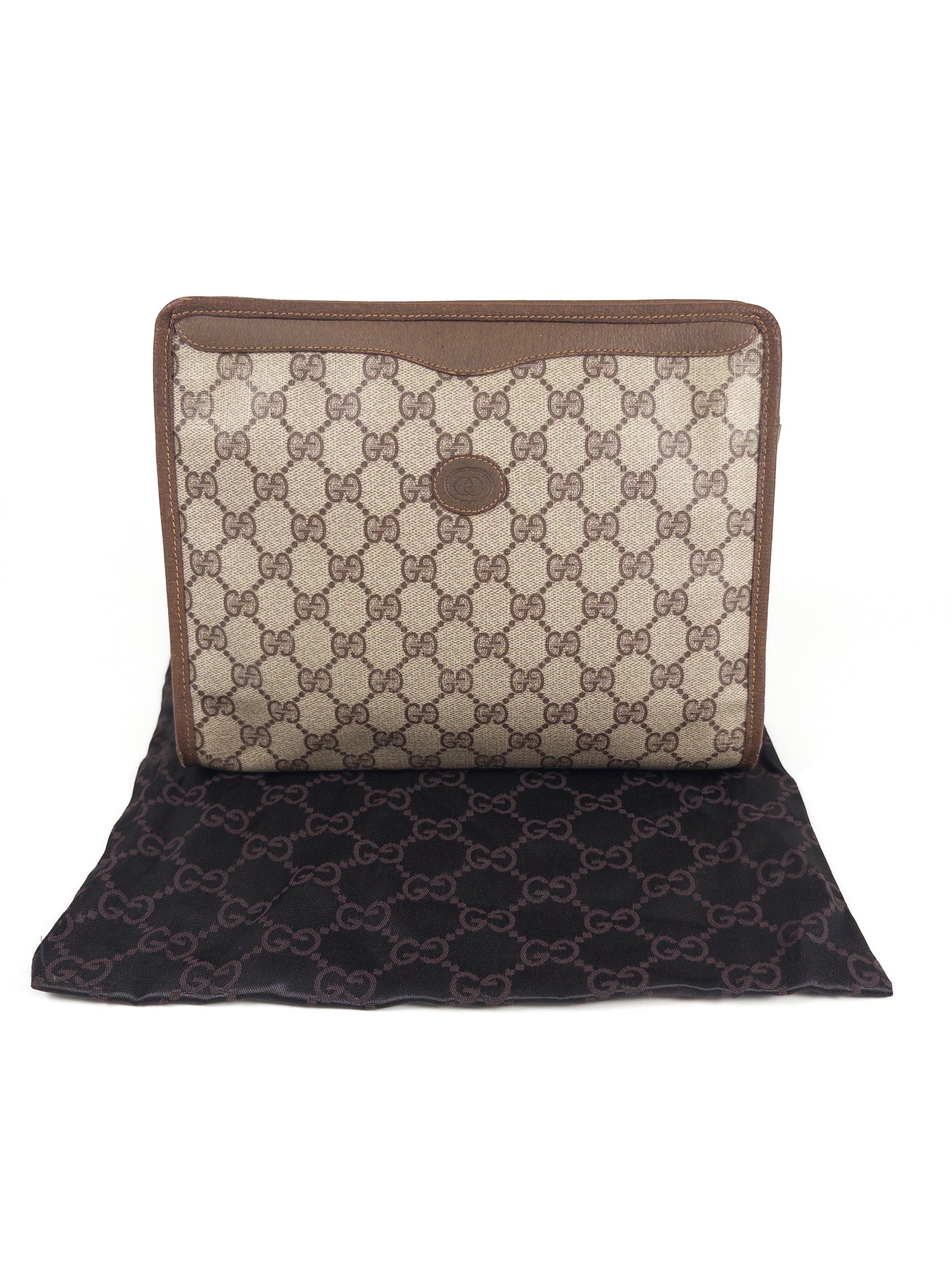 Gucci GG Supreme Clutch Bag