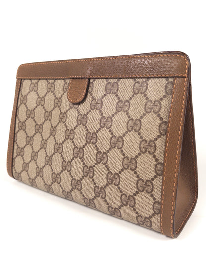Gucci GG Supreme Clutch Bag