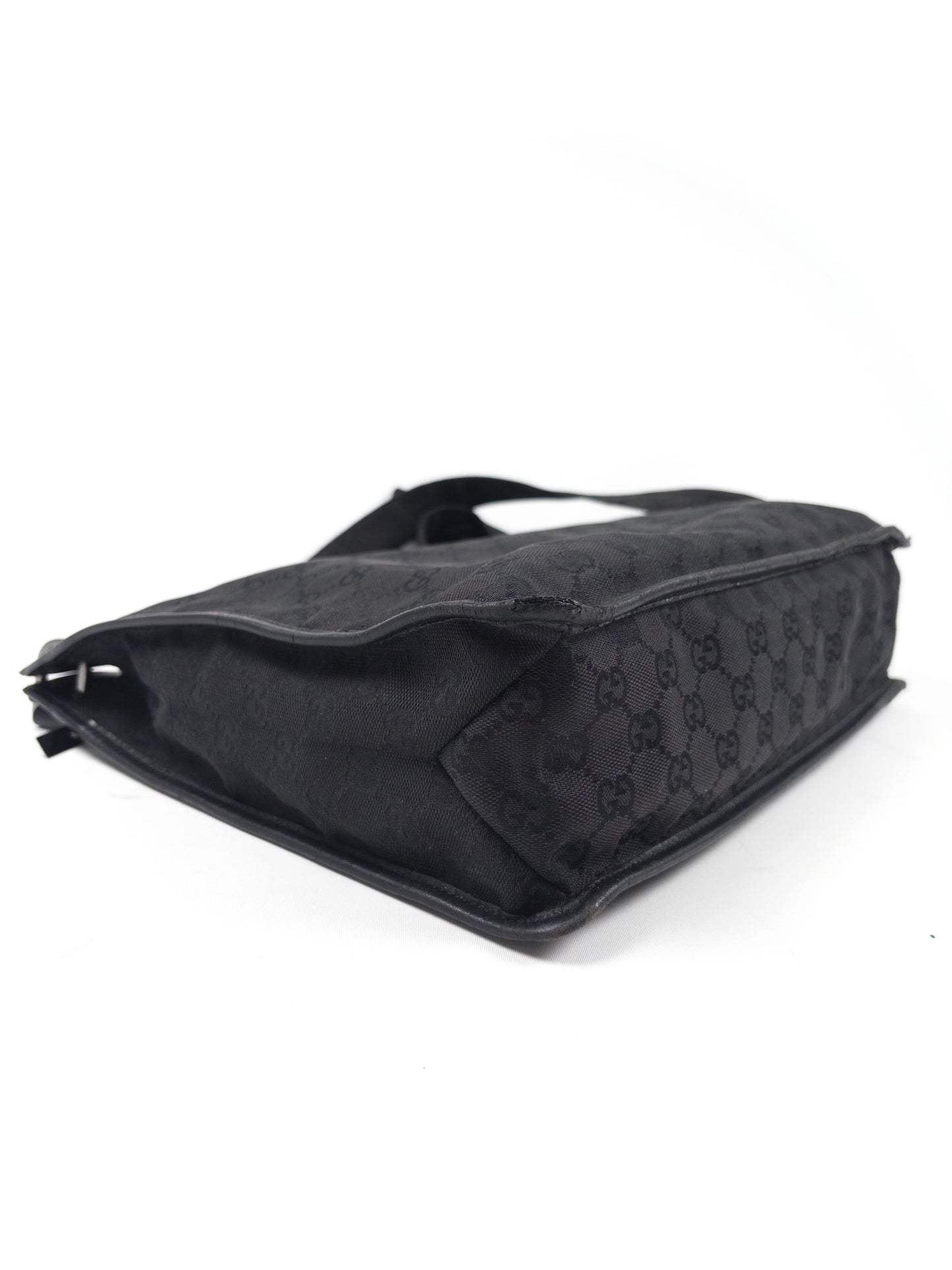 Gucci GG Canvas Messenger Bag