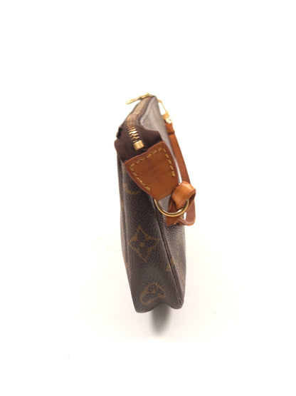 Louis Vuitton Monogram Pochette
