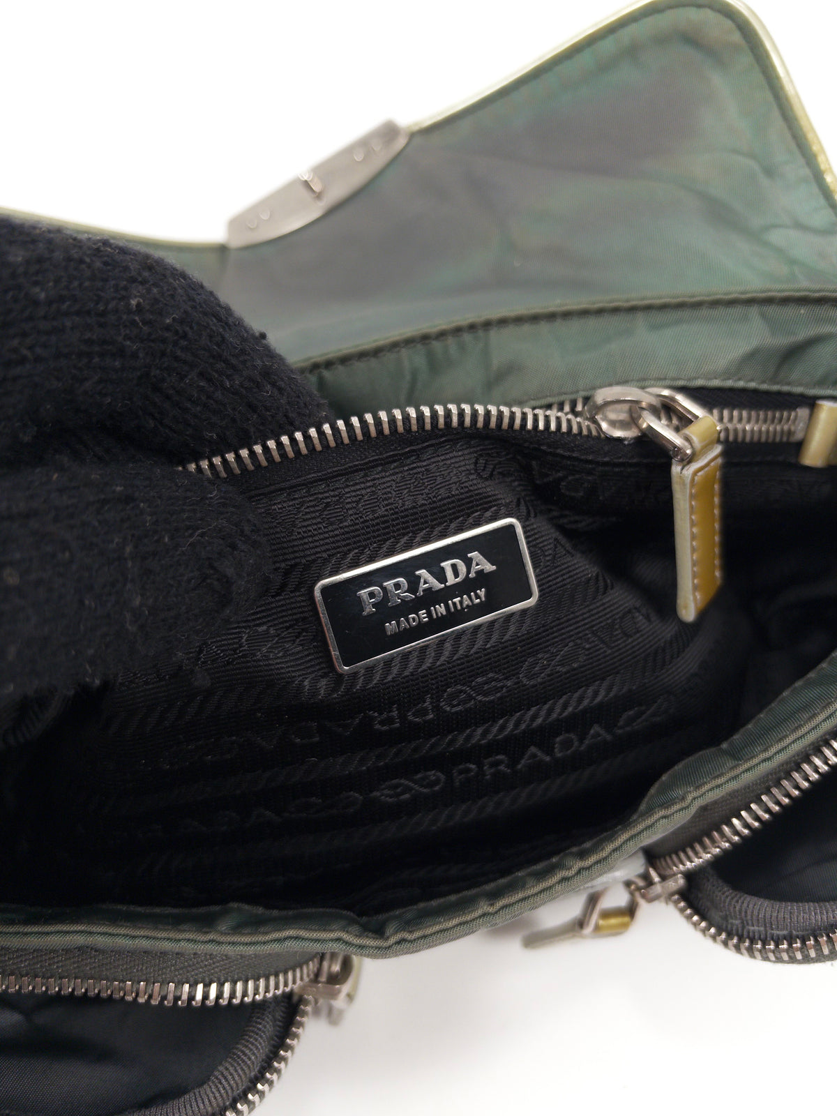 Tessuto Pocket Space Shoulder Bag