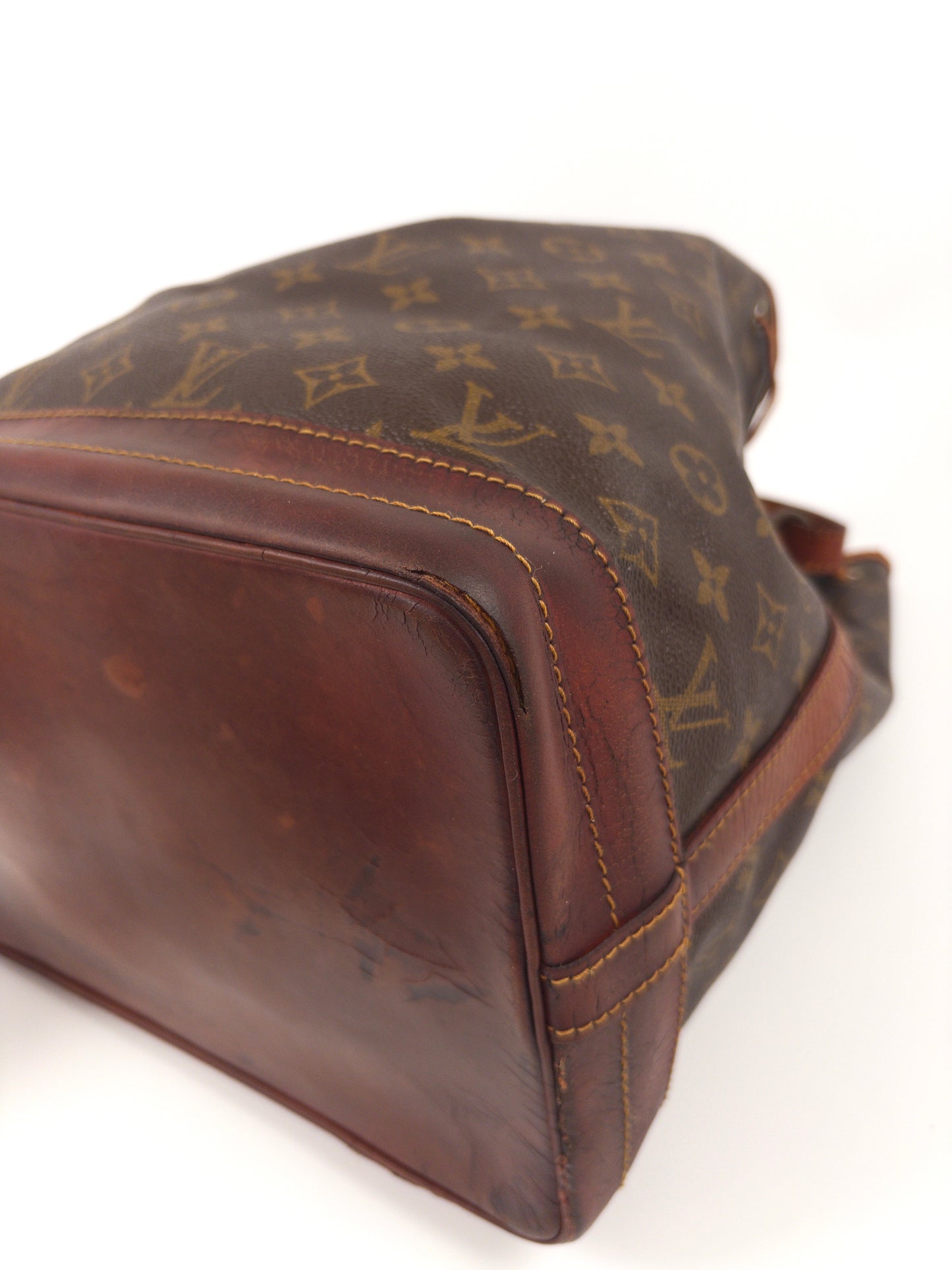Louis Vuitton Noé Monogram shoulder bag
