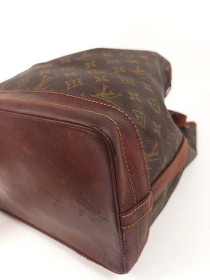 Louis Vuitton Noé Monogram shoulder bag
