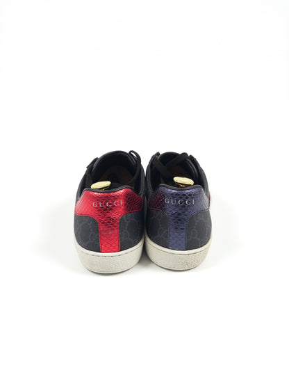 Gucci GG Supreme Sneakers (EU 44)