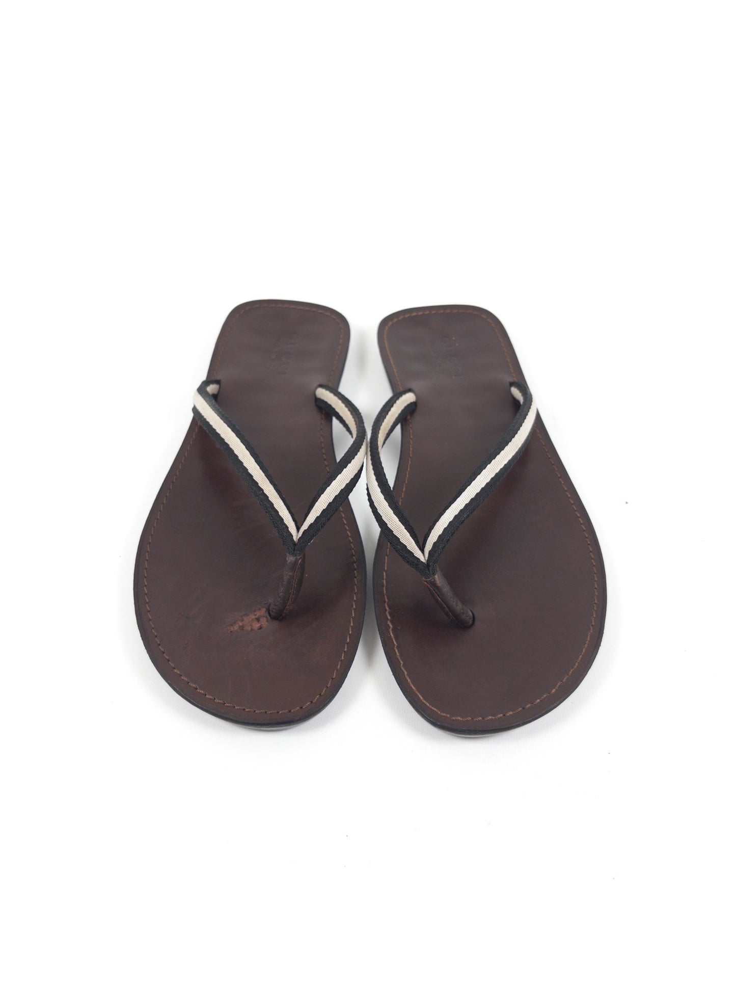 Gucci Leather Flip Flops