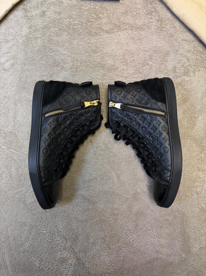 Louis Vuitton High-top Sneakers (Fits EU 38)